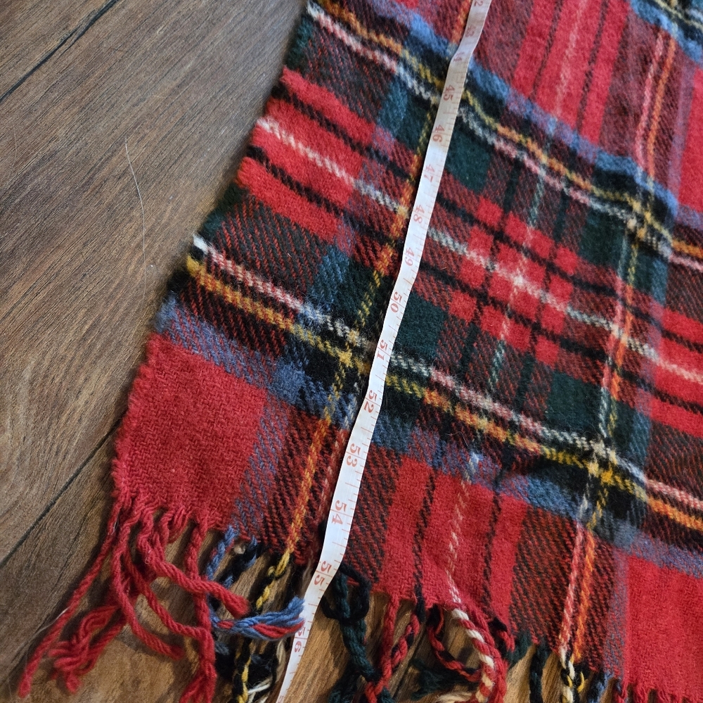 Royal Stewart UK Woven 100% Wool Tartan Fringe Blanket - Picture 7 of 7